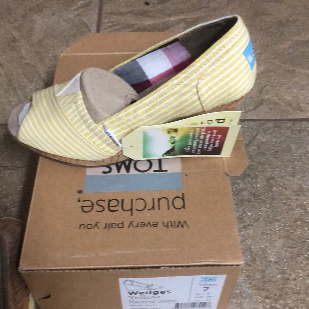 Toms Wedges - Yellow stripe - women 7